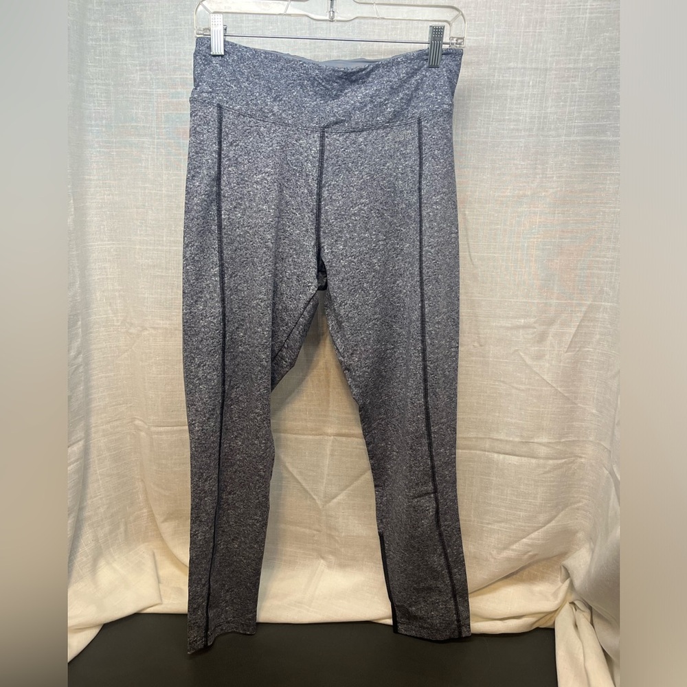 Pink leggings grey size large